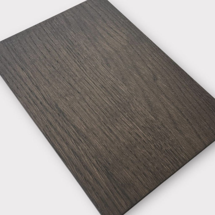 Beizentische in Räuchereiche